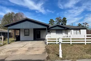 8321 Homewood Ln, Houston, TX 77028 - Photo 1