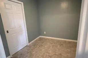 8321 Homewood Ln, Houston, TX 77028 - Photo 6