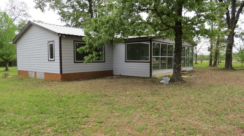17553 Brittany Ln, Plantersville, TX 77363