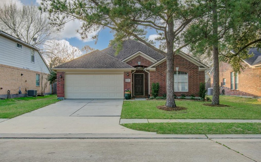 15119 Red Cedar Cove Ln, Cypress, TX 77433