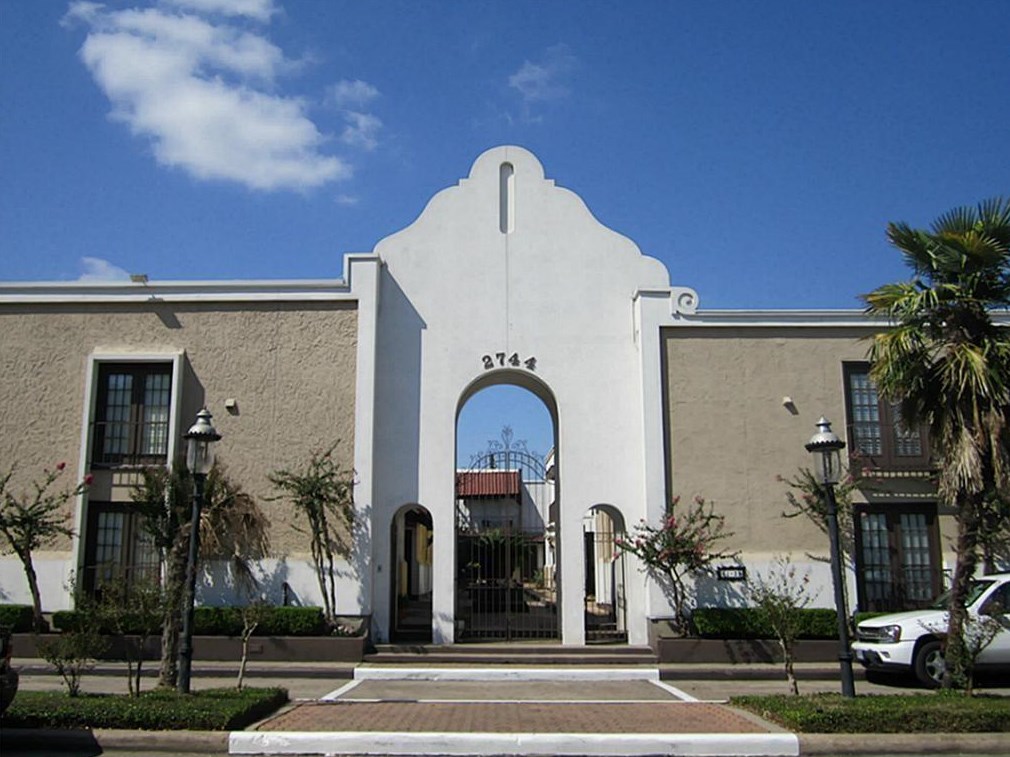 2744 Briarhurst Dr # 25, Houston, TX 77057