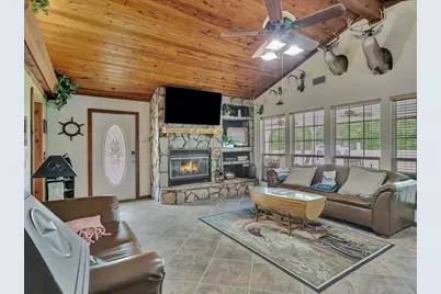 21441 Fm 705, Broaddus, TX 75929 - Photo 8