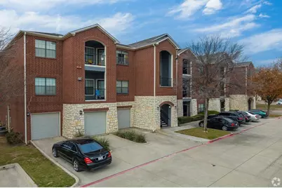 1350 Skyline Rd, Grand Prairie, TX 75051 - Photo 1