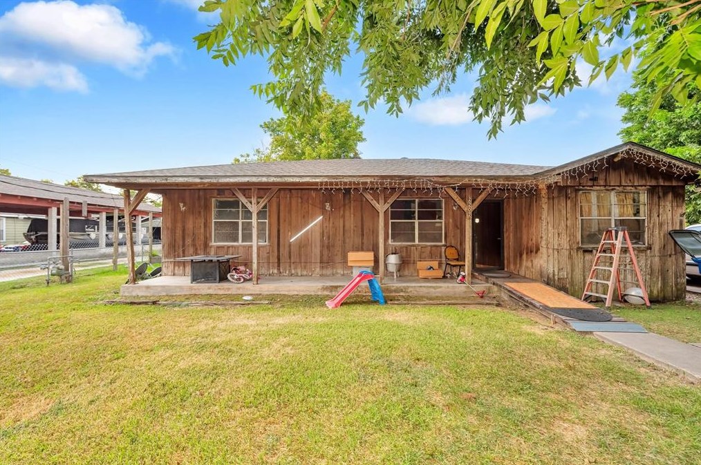 2202 Sandydale Ln, Houston, TX 77039-4306