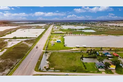 33&34 Beau Terre, Hitchcock, TX 77563 - Photo 22