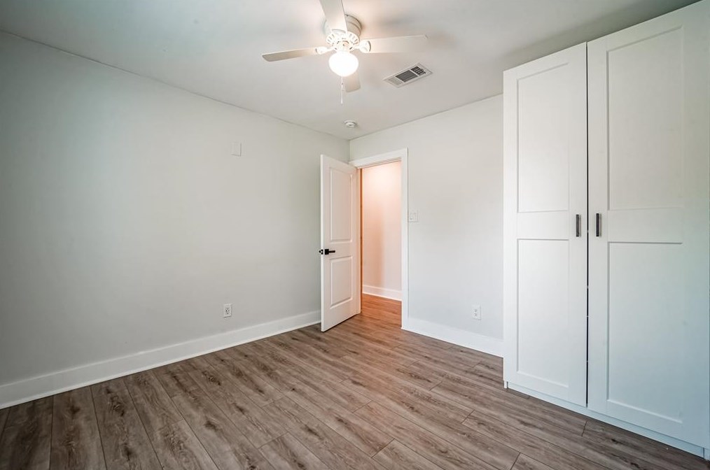 4049 Lucille St, Houston TX  77026-5704 exterior