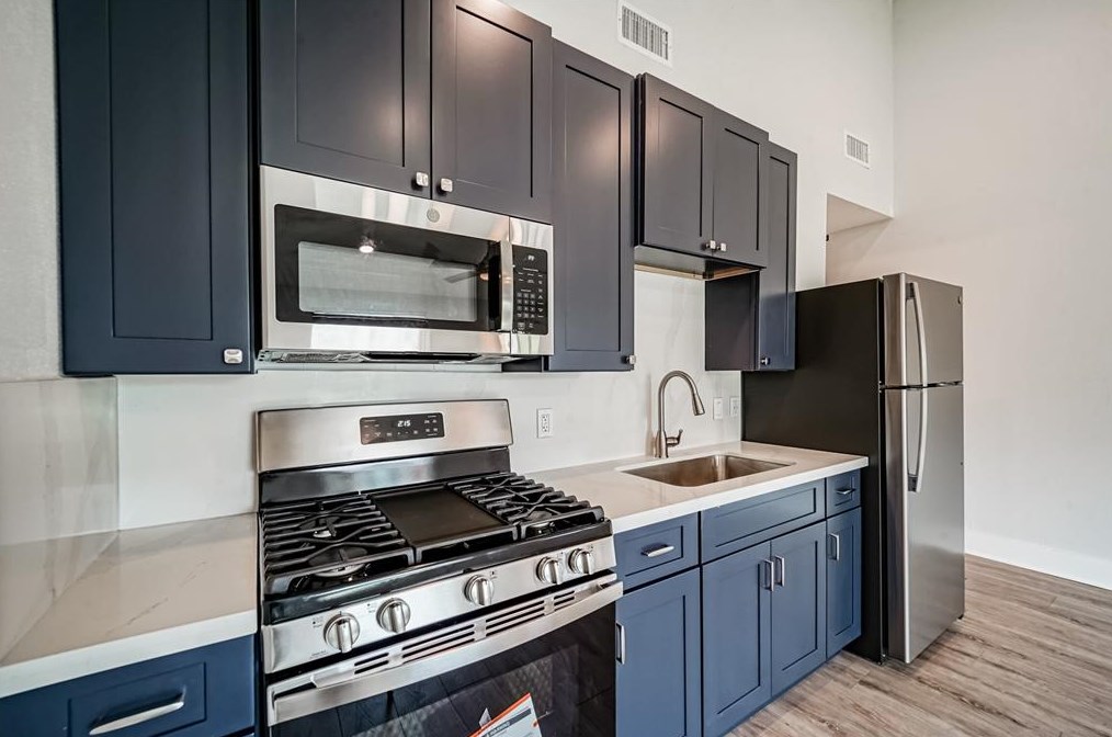 4049 Lucille St, Houston TX  77026-5704 exterior