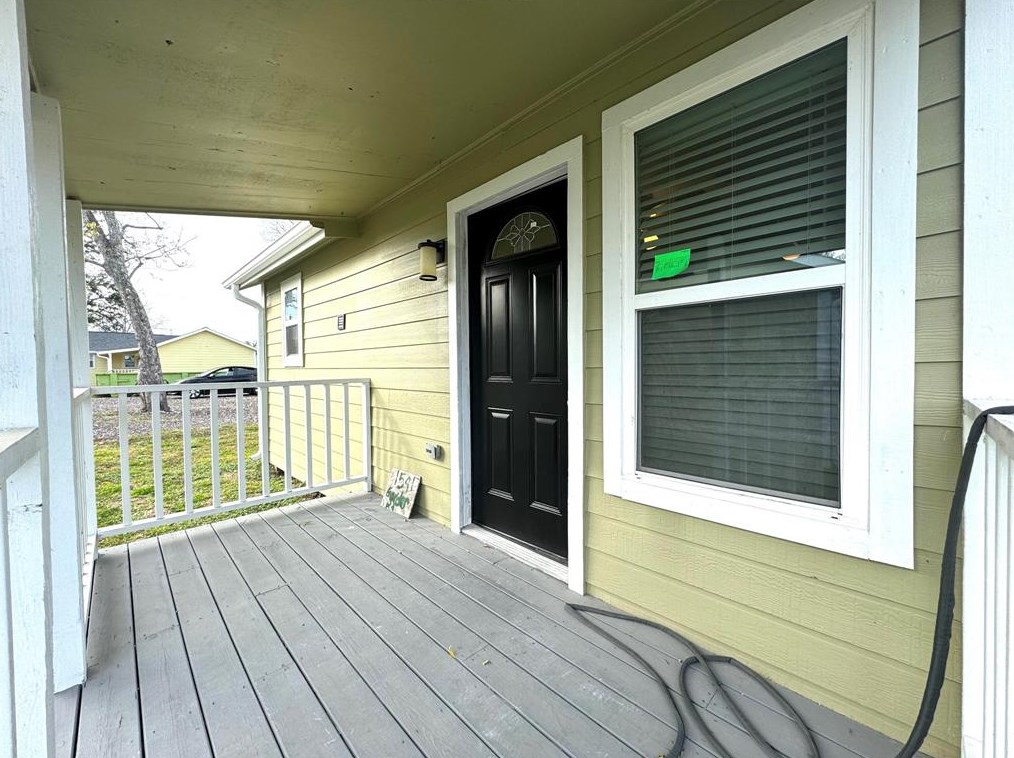 1541 Garden Rd, Pearland, TX 77581