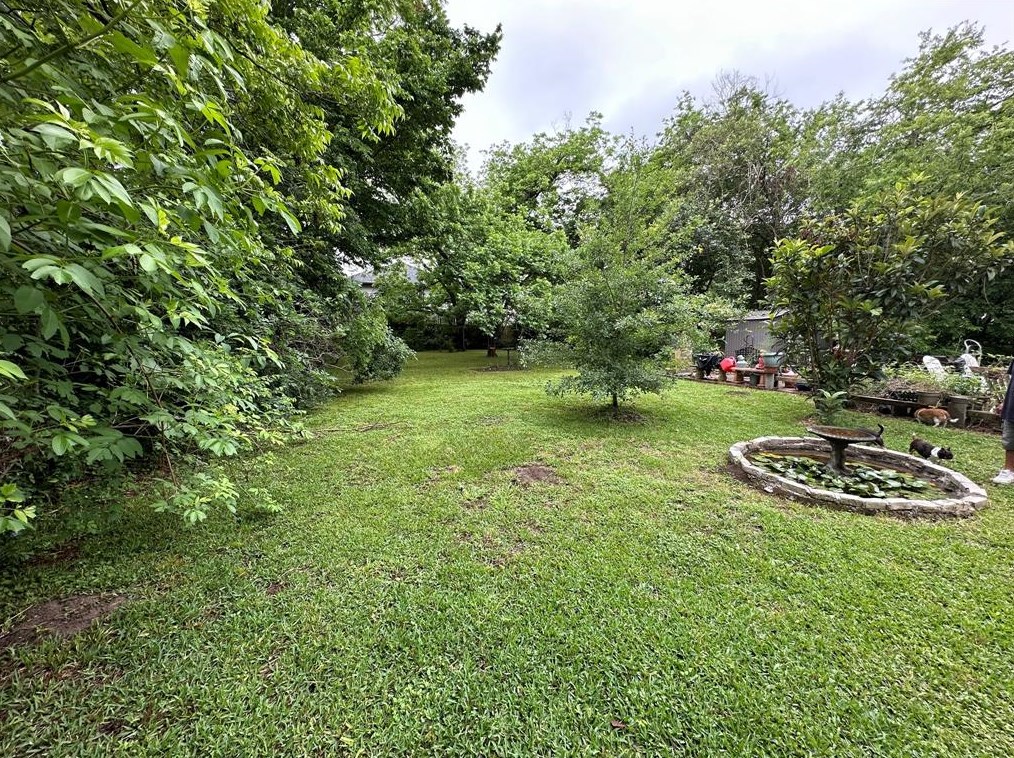 5030 Clover St, Houston TX  77051-2723 exterior