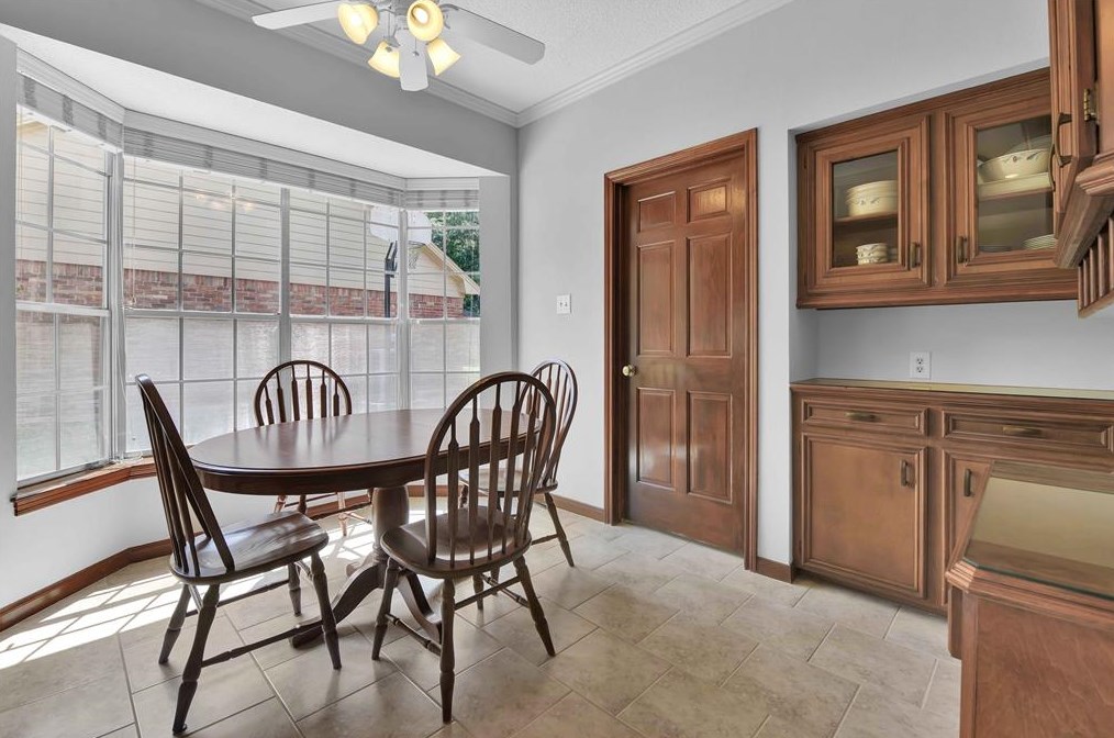 5519 Sycamore Crk, Humble TX 77345-1473 exterior