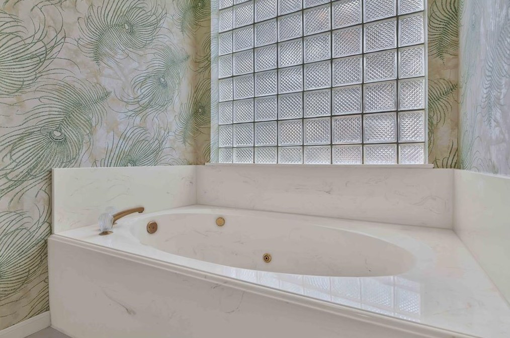 5519 Sycamore Crk, Humble TX 77345-1473 exterior