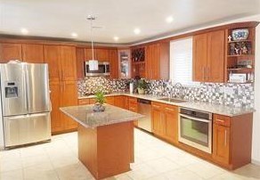 5111 Debeney Dr, Houston, TX 77039-3822