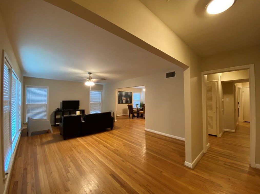 2007 Sheridan St, Houston, TX 77030-2105