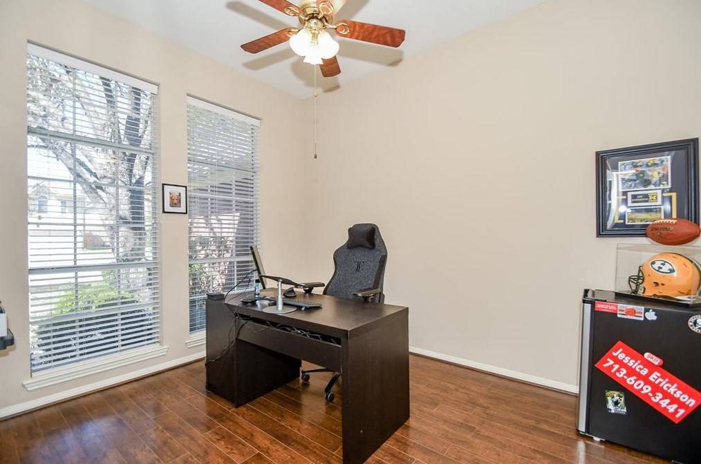 1823 Senca Springs Ct, Katy TX  77450-7202 exterior