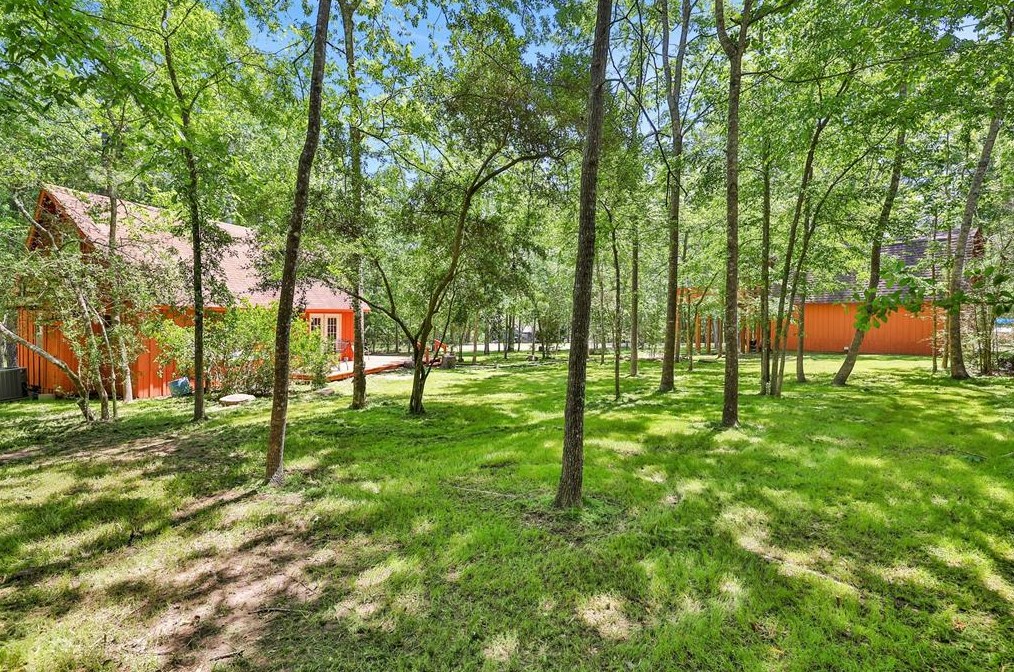 21 Cherry Hills Dr, Stephen Creek, TX 77331-3106