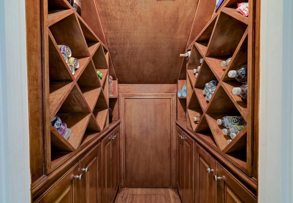 6110 Lk, Houston TX 77005-3134 exterior