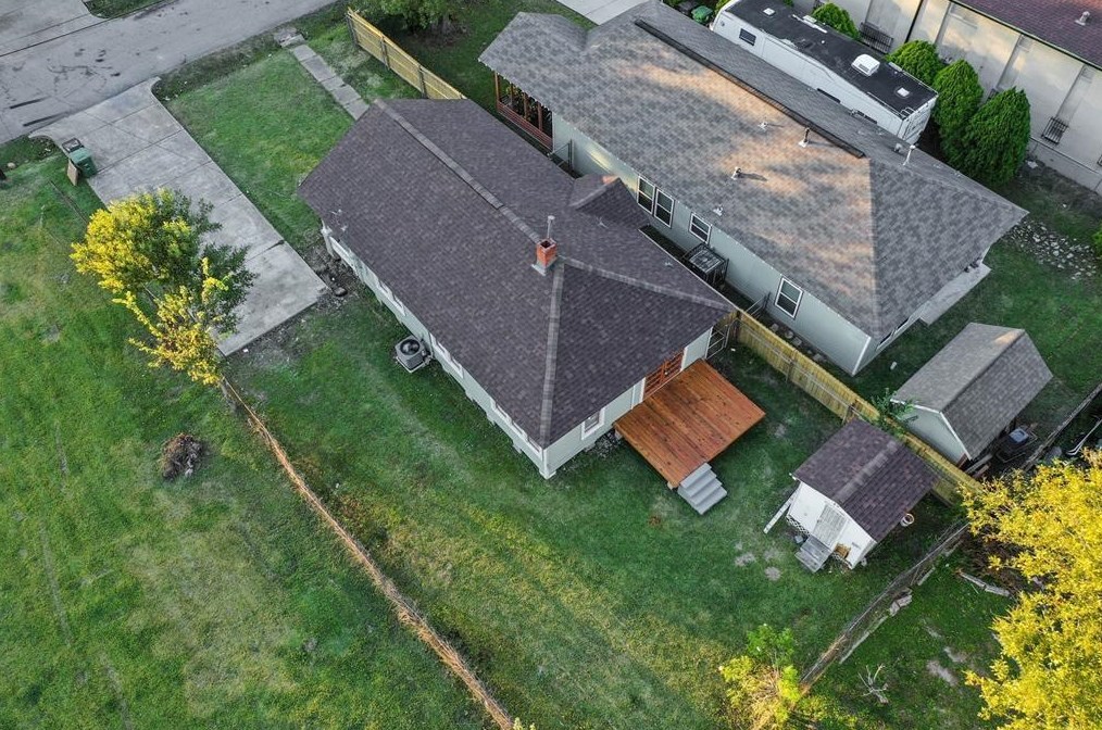1416 Featherstone St, Houston TX  77020-4123 exterior