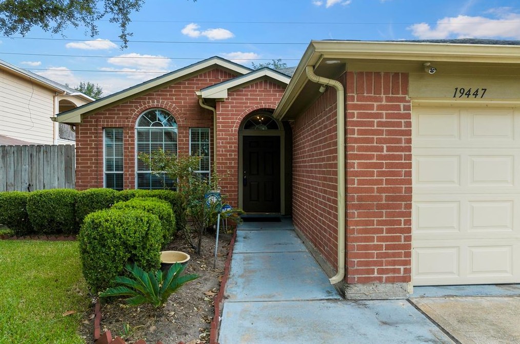 19447 Cypress Royal Dr, Katy TX  77449-1202 exterior