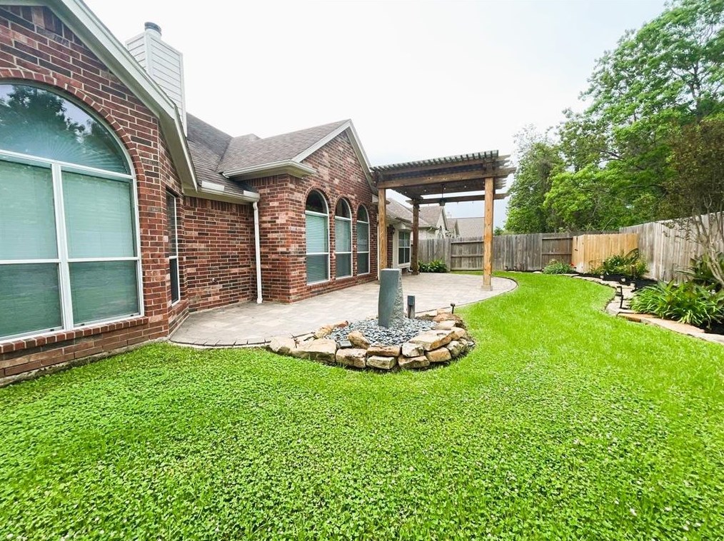 19806 Shavon Springs Dr, Spring, TX 77388