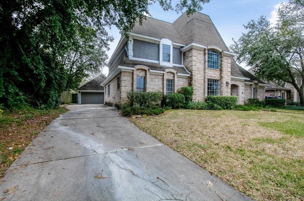 16623 Wimbledon Forest Dr, Spring TX  77379-7521 exterior