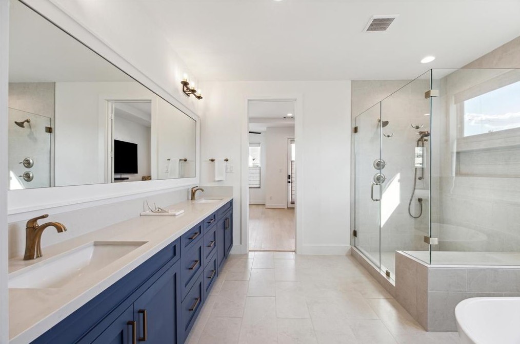 1808 Hazard St, Houston TX 77019-5720 exterior