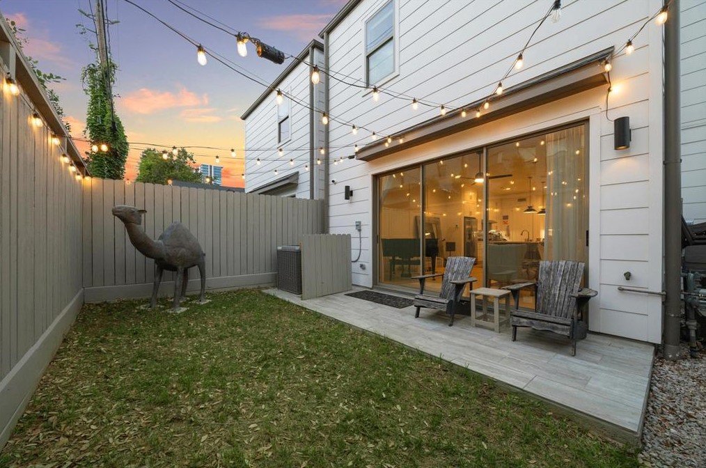 1808 Hazard St, Houston TX 77019-5720 exterior