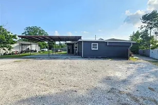 19207 Fm 2100 Rd, Crosby, TX 77532 - Photo 2