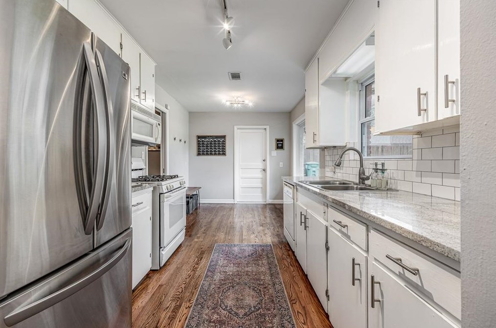 6132 Jason St, Houston TX  77096-1427 exterior