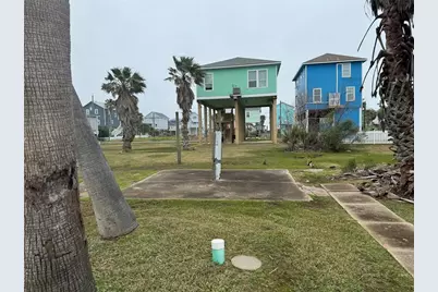 11215 Schwartz Drive, Galveston, TX 77554 - Photo 2