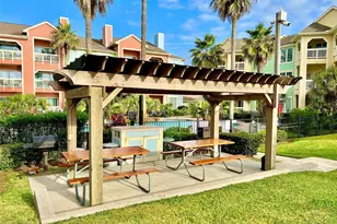 7000 Seawall Blvd, Galveston, TX 77551 - Photo 4