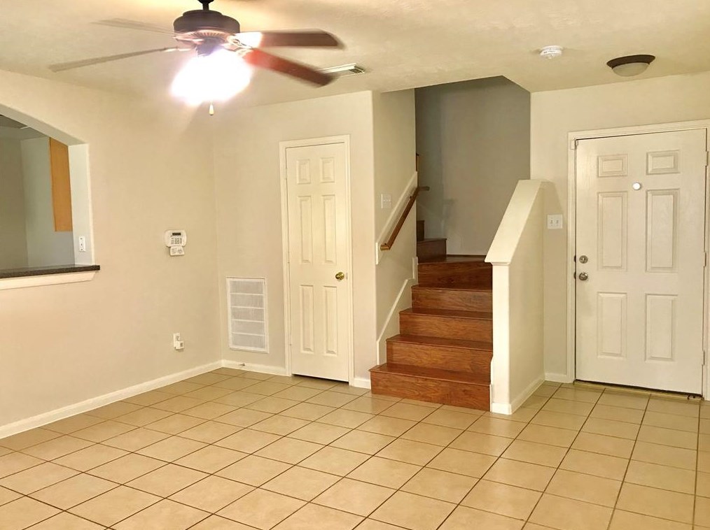 12514 Jade Treasure Dr, Houston, TX 77072-5637