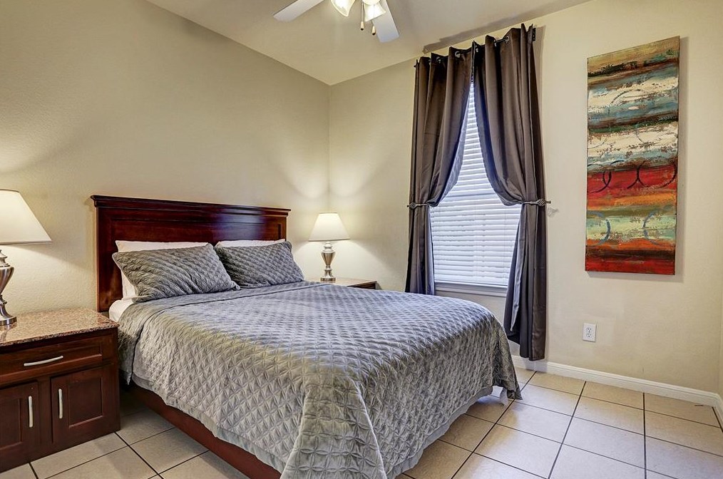 6468 Corporate Dr #2106, Houston, TX 77036