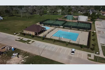 33007 Wicket Court, Fulshear, TX 77441 - Photo 6