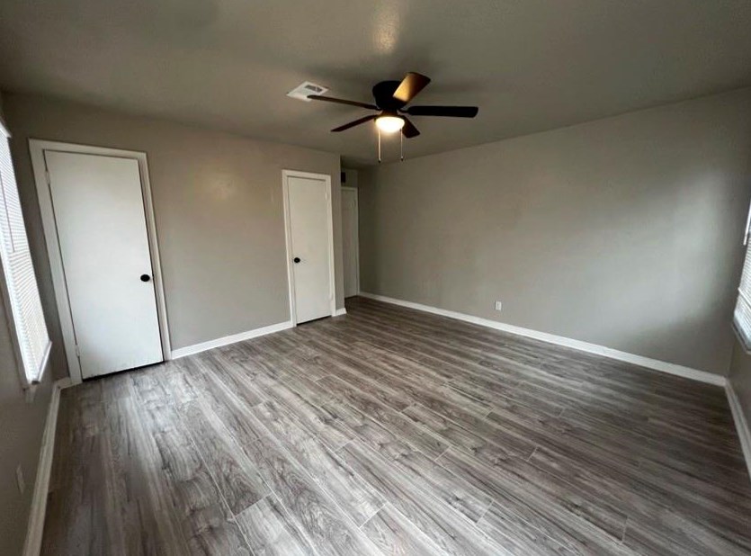 5954 Doolittle Blvd, Houston, TX 77033
