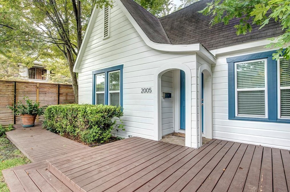 2005 Harvard St, Houston, TX 77008