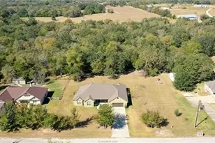 4326 Green Pastures, North Zulch, TX 77872 - Photo 28