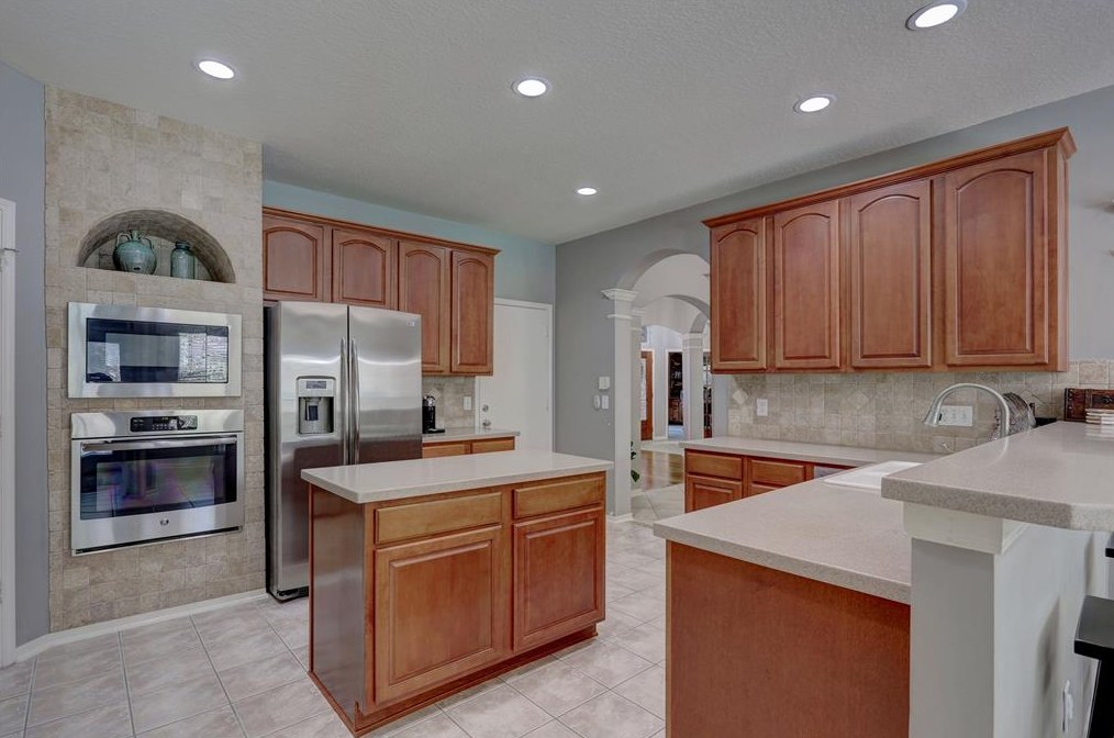 19 Linton Ridge Cir, Spring TX  77382-1439 exterior
