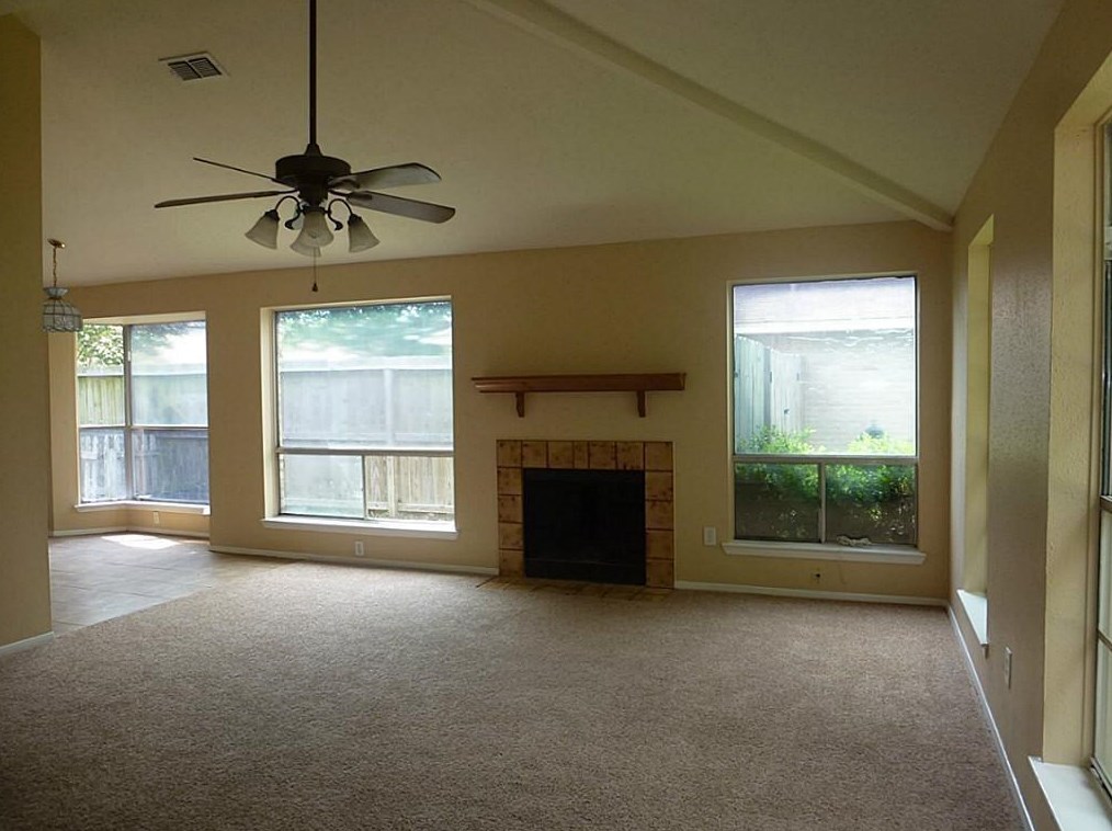 10051 Spotted Horse Dr, Houston, TX 77064