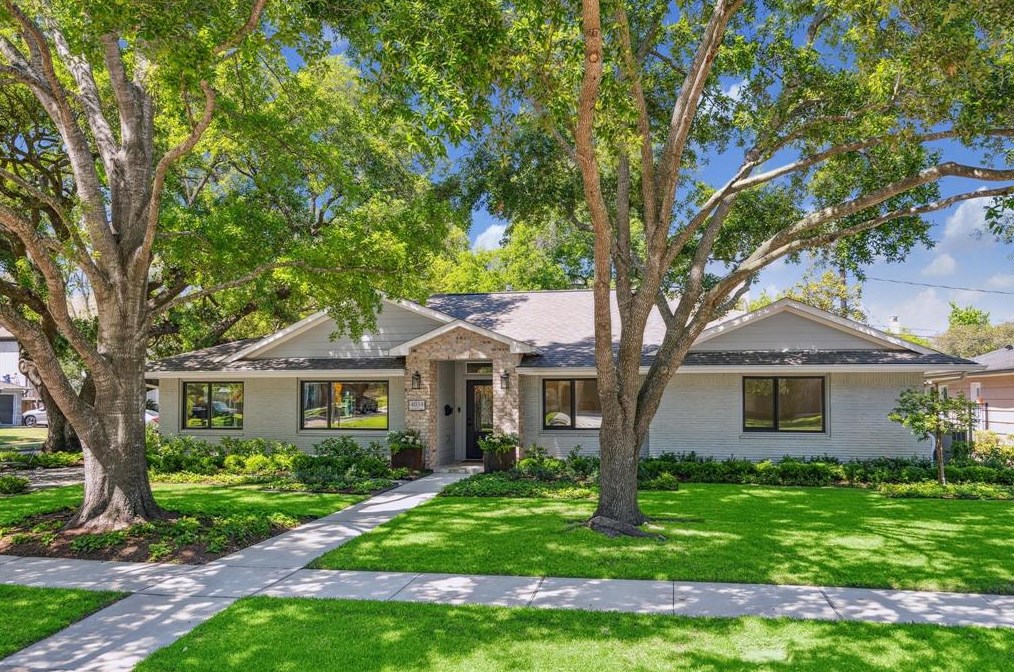 4034 Colquitt St, Houston, TX 77027