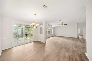 651 Cedar Point Dr, Livingston, TX 77351 - Photo 6