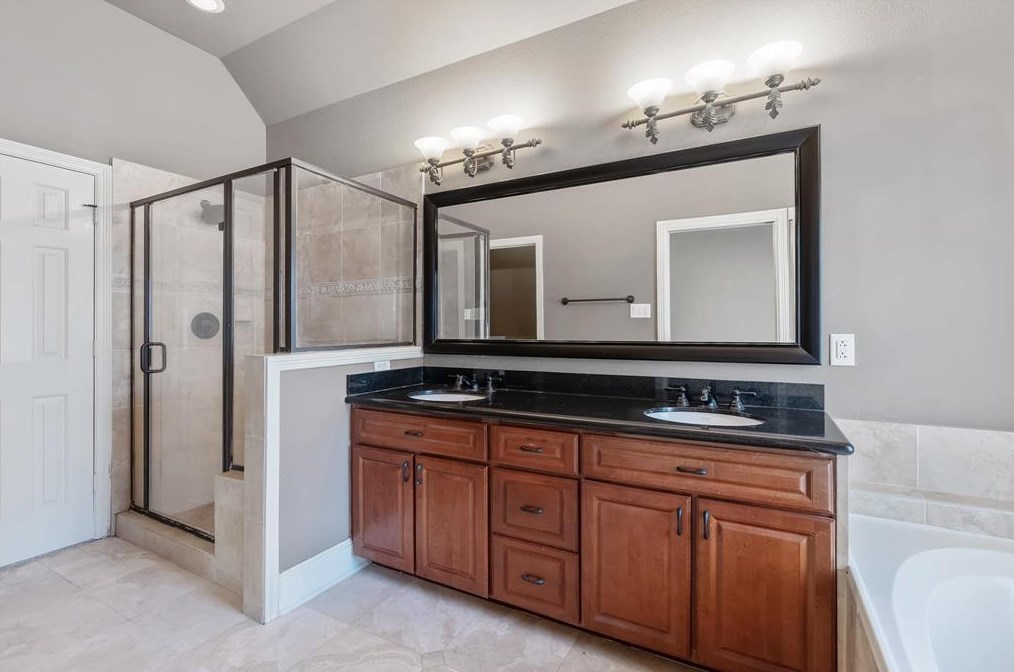 313 Grv St, Houston TX 77020-6029 exterior