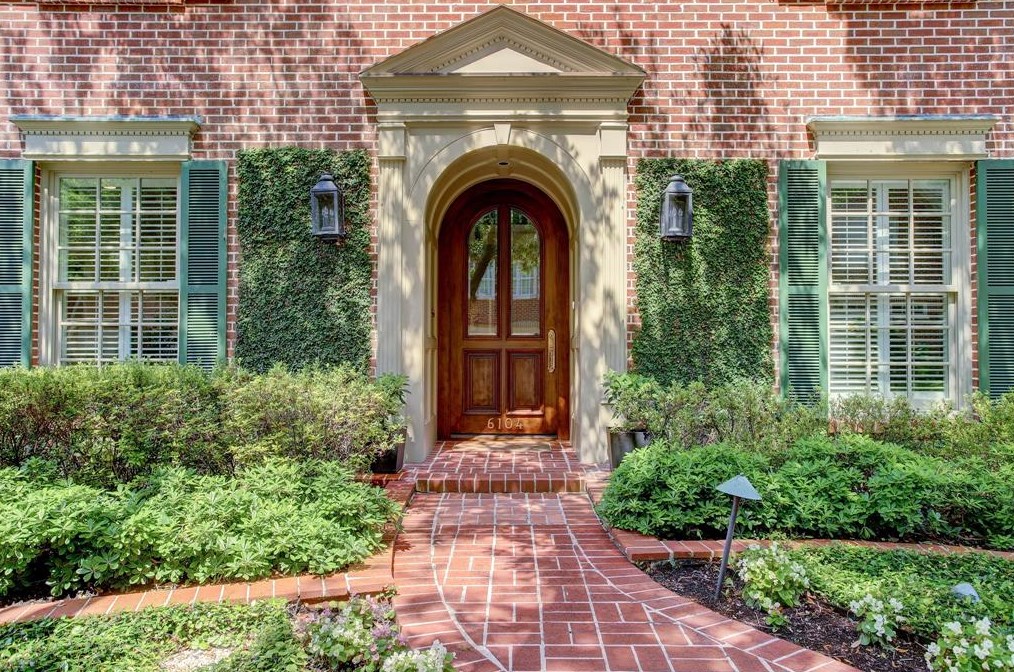 6104 Mercer St, Houston, TX 77005-3342