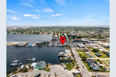 6104 Heards Lane, Galveston, TX 77551 - Photo 4