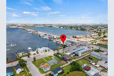 6104 Heards Lane, Galveston, TX 77551 - Photo 2
