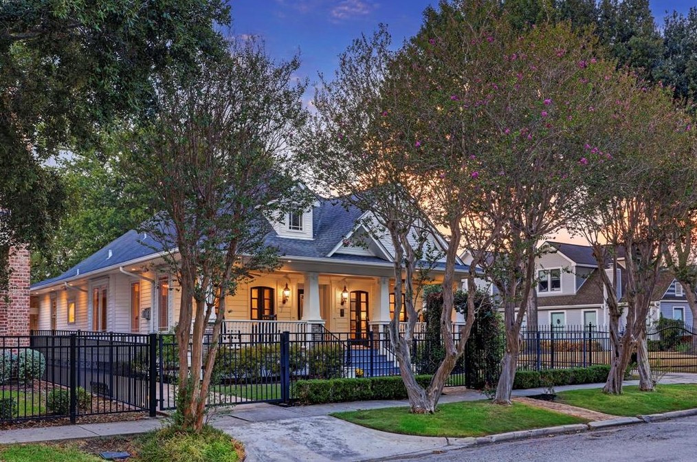 531 16th St, Houston, TX 77008-4303