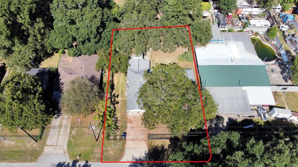 5643 Ridgedale Dr, Houston, TX 77039-2643
