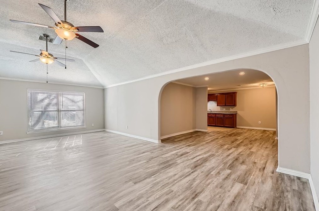 11006 Bellerive Dr, Houston TX  77072-1404 exterior