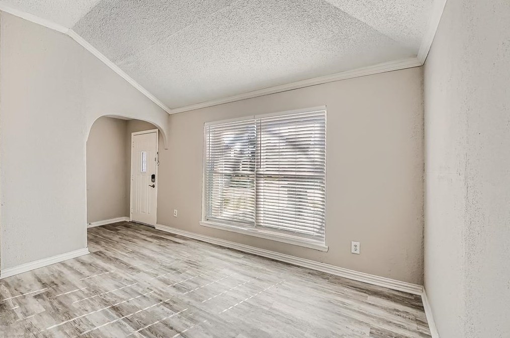 11006 Bellerive Dr, Houston, TX 77072