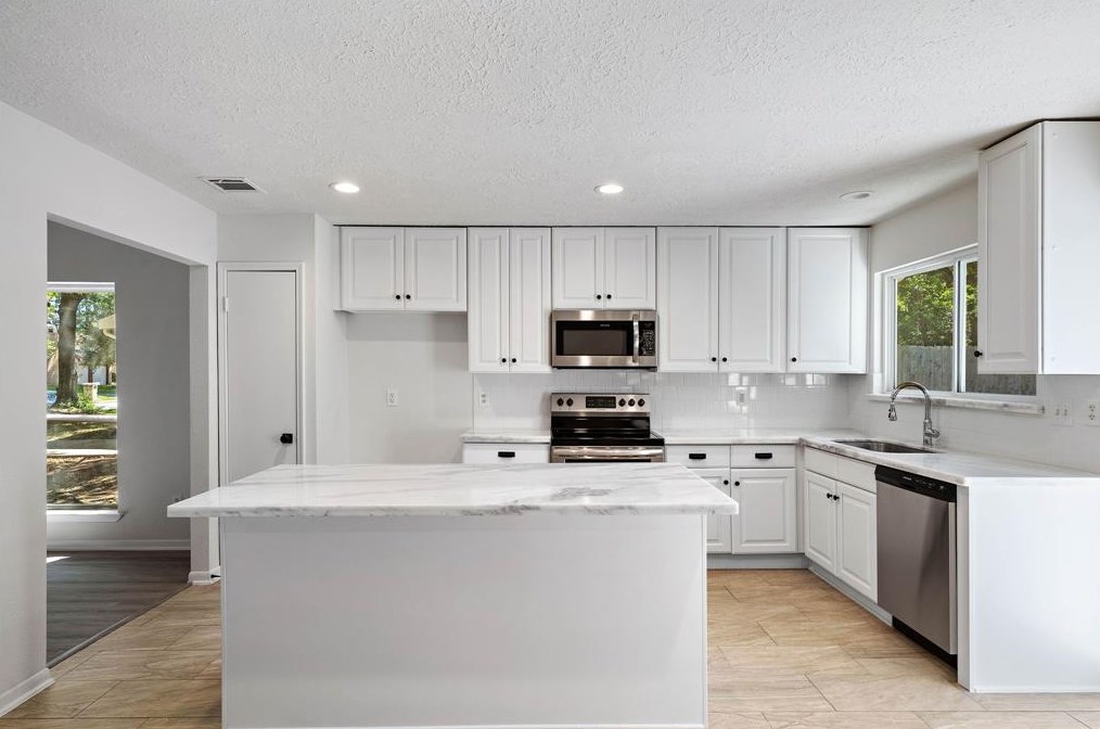 25323 Pepper Ridge Ln, Spring, TX 77373-6078