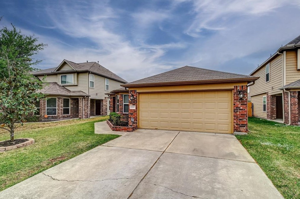 3042 Thicket Path Way, Katy, TX 77493